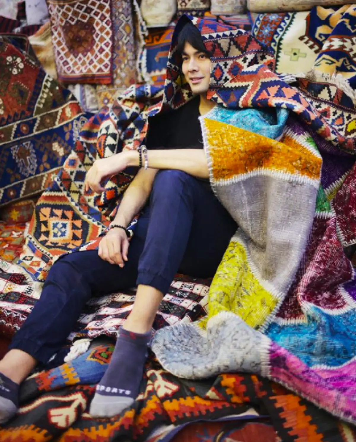 แบบนี้ก็ได้หรอ!? "บอม ธนิน” สุดฮาถ่ายรูปคู่ "พีช พชร” แบบคู่รัก พร้อมแคปชั่นอย่างพีค