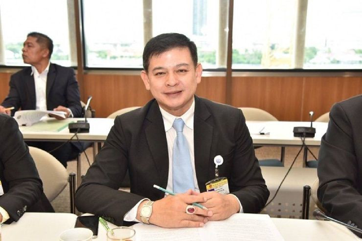 "สิระ"จี้ "เสรีพิศุทธ์"แจงออกมติที่ประชุมแต่งตั้ง "วัฒนา" เป็นกุนซือล่วงหน้า "สิระ"จี้ "เสรีพิศุทธ์"แจงออกมติที่ประชุมแต่งตั้ง "วัฒนา" เป็นกุนซือล่วงหน้า