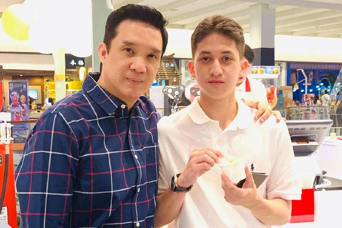 หน้าตาดีจากรุ่นสู่รุ่น! เปิดภาพครอบครัว ปุณณกันต์ รวมตัวอบอุ่นพร้อมหน้า