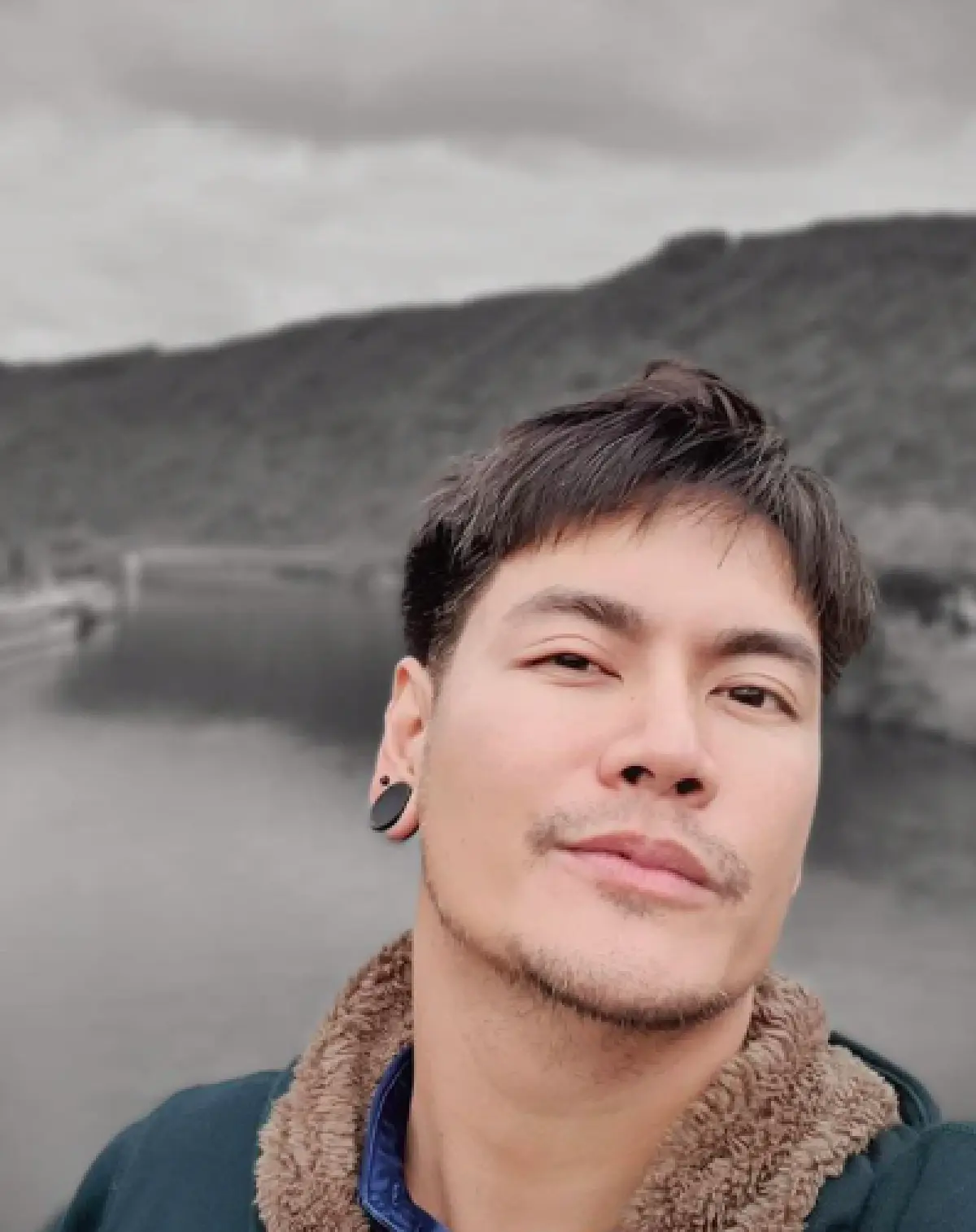 “อ๊อฟ ปองศักดิ์” ของขึ้น! กำลังให้สัมภาษณ์ความรู้สึกหลังเสียคุณแม่ ถูกชาวเน็ตบอกเศร้าก็ให้ตามแม่ไป