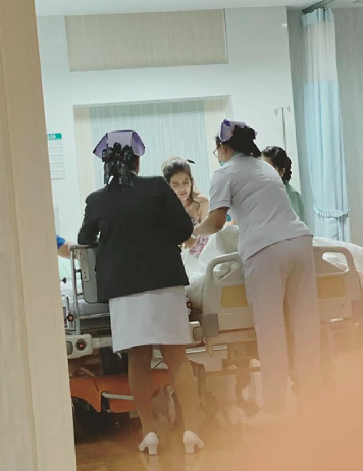 “ใบเตย อาร์สยาม” เพลียหนักแอดมิทรพ. หลังให้ปากคำคดี “ฟอเร็กซ์”  พร้อมระบายความอัดอั้น