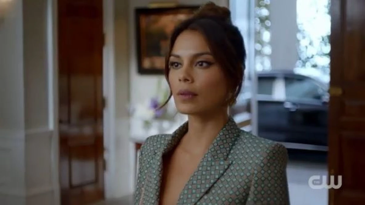 สวยแซ่บทั้งคู่ "โอปอล์ ปาณิสรา”  เหมือนดาราฮอลลีวูด "นาตาลี เคลลีย์” จนน่าตกใจ!