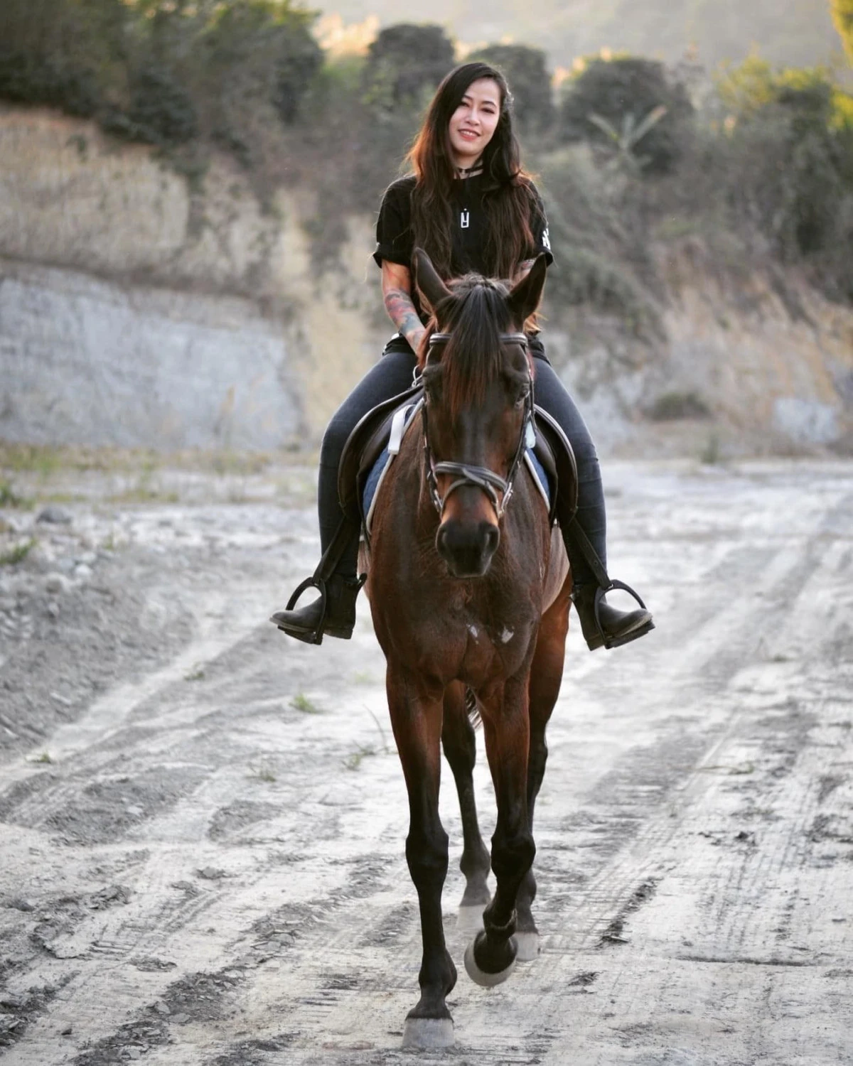 สาวสักลาย จบป.6 ที่ใครต่างดูถูก ‘ลี่ ณัฏฐินี’ แชมป์ไทยแลนด์ลาเต้อาร์ต 2 สมัยซ้อน