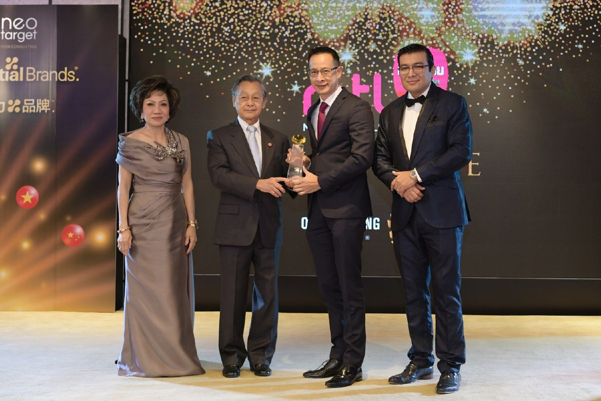 เมืองไทยประกันชีวิต รับรางวัล Outstanding Brands Insurance 2019 เมืองไทยประกันชีวิต รับรางวัล Outstanding Brands Insurance 2019