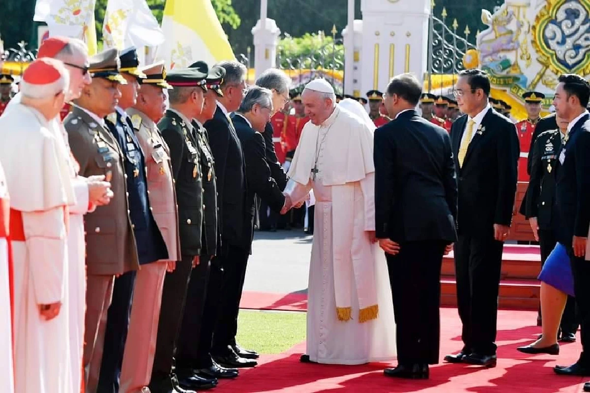 "ไทยคู่ฟ้า"ประมวลเหตุการณ์ประวัติศาสตร์ โป๊ป เสด็จเยือนไทยอย่างเป็นทางการ