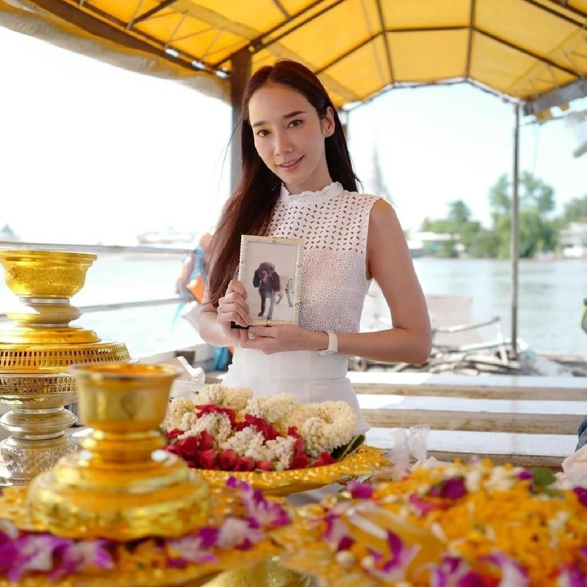 อั้ม พัชราภา ตอกกลับ! หลังโดนต่อว่าเว่อร์เกิน หลังลอยอังคารส่งสุนัขสุดรักขึ้นสวรรค์