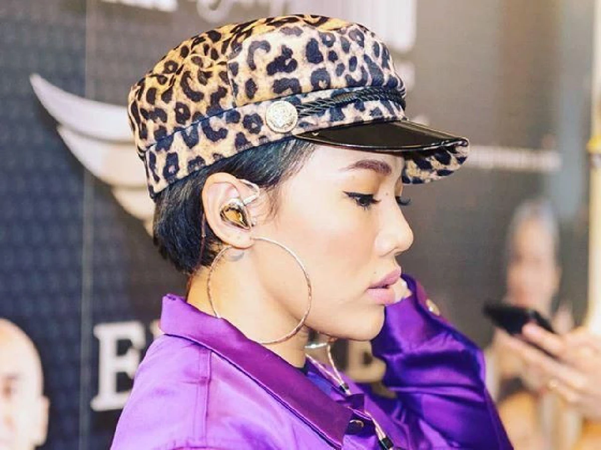 ดา เอ็นโดรฟิน โดนแฉคลิป! เขย่าค็อกเทลกับบาร์เทนเดอร์ ใช่คนที่เมียตามกลับบ้านหรือเปล่า