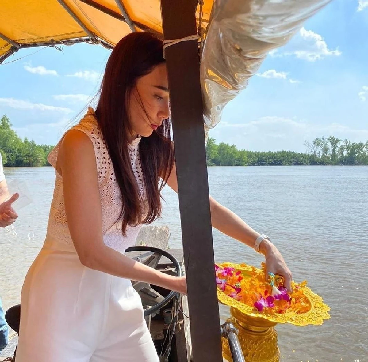 อั้ม พัชราภา ตอกกลับ! หลังโดนต่อว่าเว่อร์เกิน หลังลอยอังคารส่งสุนัขสุดรักขึ้นสวรรค์