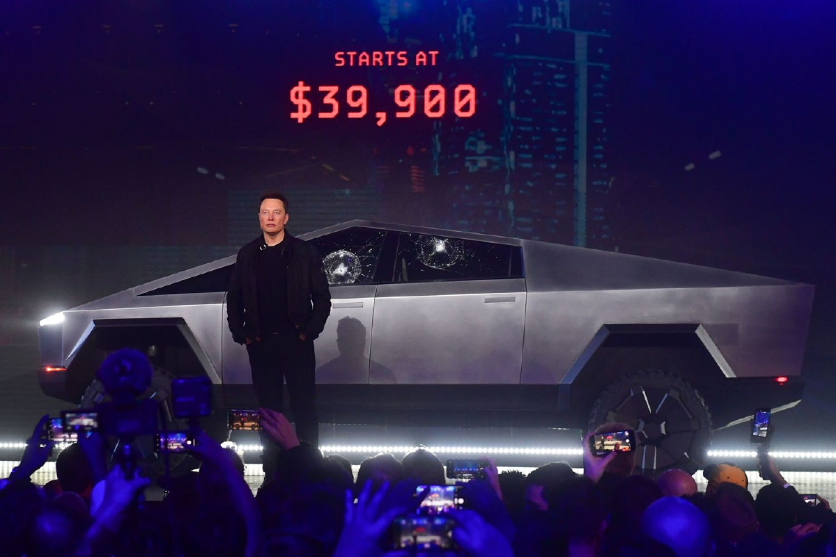 งานเปิดตัวรถผิดคิว ทำอีลอน มัสก์สูญเงิน23,000ล้านบาท งานเปิดตัวรถผิดคิว ทำอีลอน มัสก์สูญเงิน23,000ล้านบาท