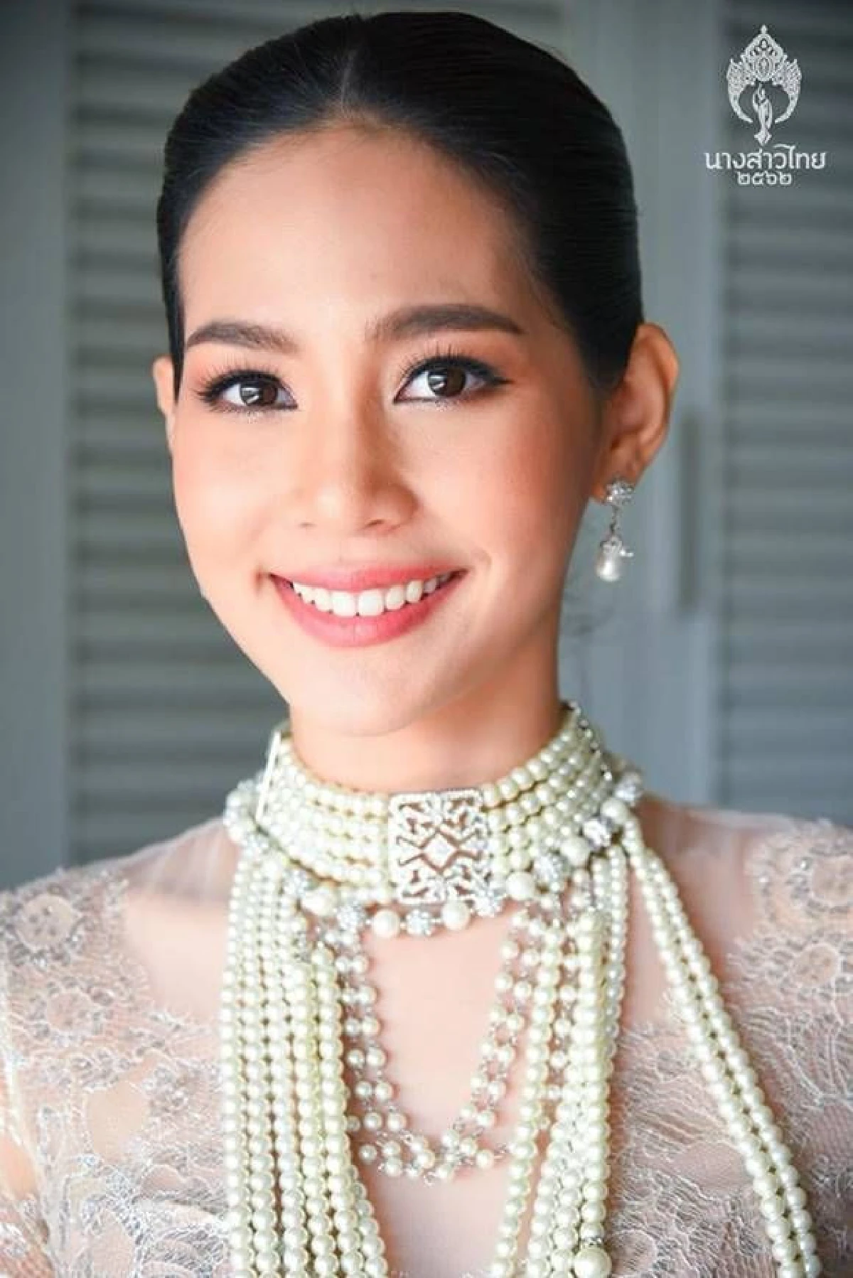 ยิ่งใหญ่สมมง! บิ๊นท์ สิรีธร ขึ้นรถเปิดประทุนแห่ฉลองตำแหน่ง Miss International 2019