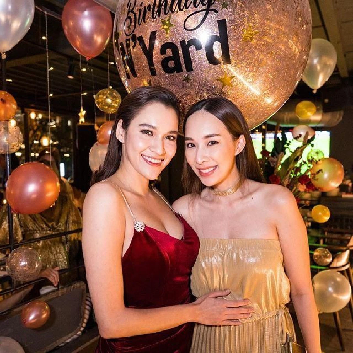 หยาดทิพย์ สวยปังในวันเกิด 33 ปี เพื่อนจัดใหญ่เซอร์ไพรส์ด้วยปาร์ตี้สุดเริ่ด