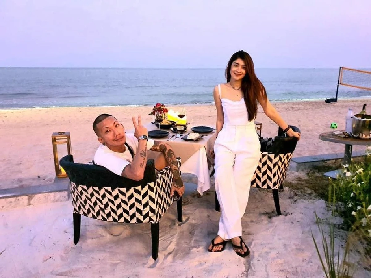 ชีวิตคู่มันไม่ง่าย! แจง โพสต์ซึ้งถึง แจ๊ส ชวนชื่น เจอมรสุมหนักก็จะทนขอแค่ไม่ปล่อยมือกัน