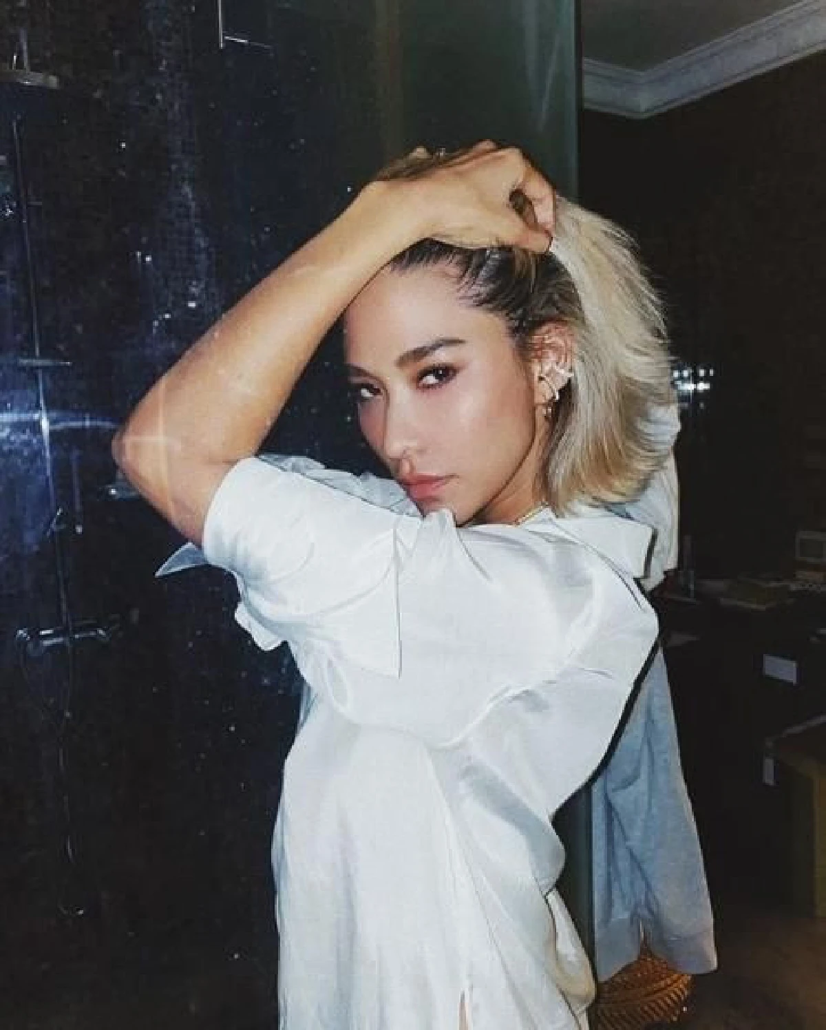 สวยเปรี้ยวซ่ากับลุคใหม่ พลอย เฌอมาลย์ อวดผมสีบลอนด์พร้อมท่าโพสแซ่บๆ