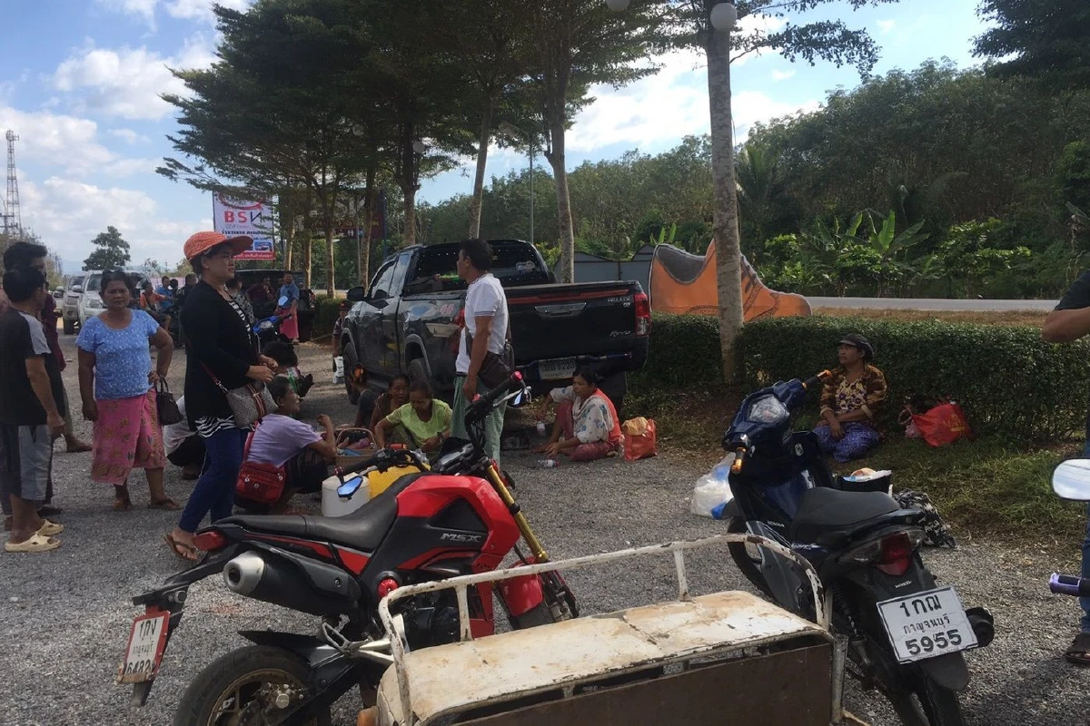 ปิดด่านเจดีย์สามองค์ชั่วคราว-ห้ามคนไทยข้ามไปพญาตองซู