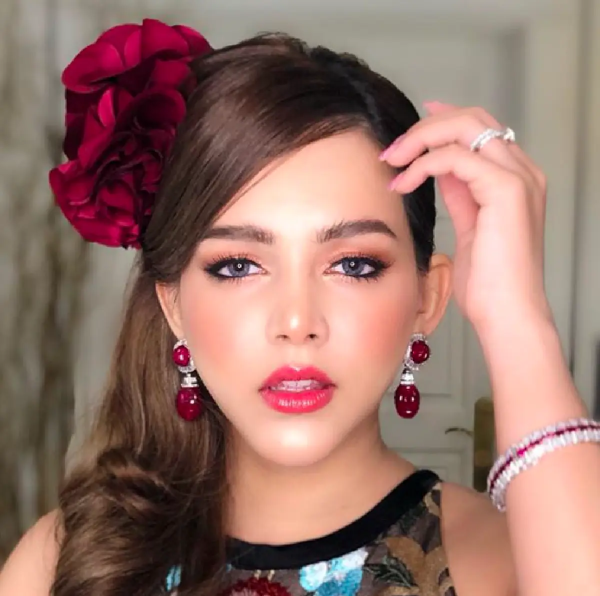 ส่องภาพ "โย ปราณวรินทร์” กับชีวิตหลังแต่งงานที่สุดแสนจะดีดุจเจ้าหญิงในนิยาย