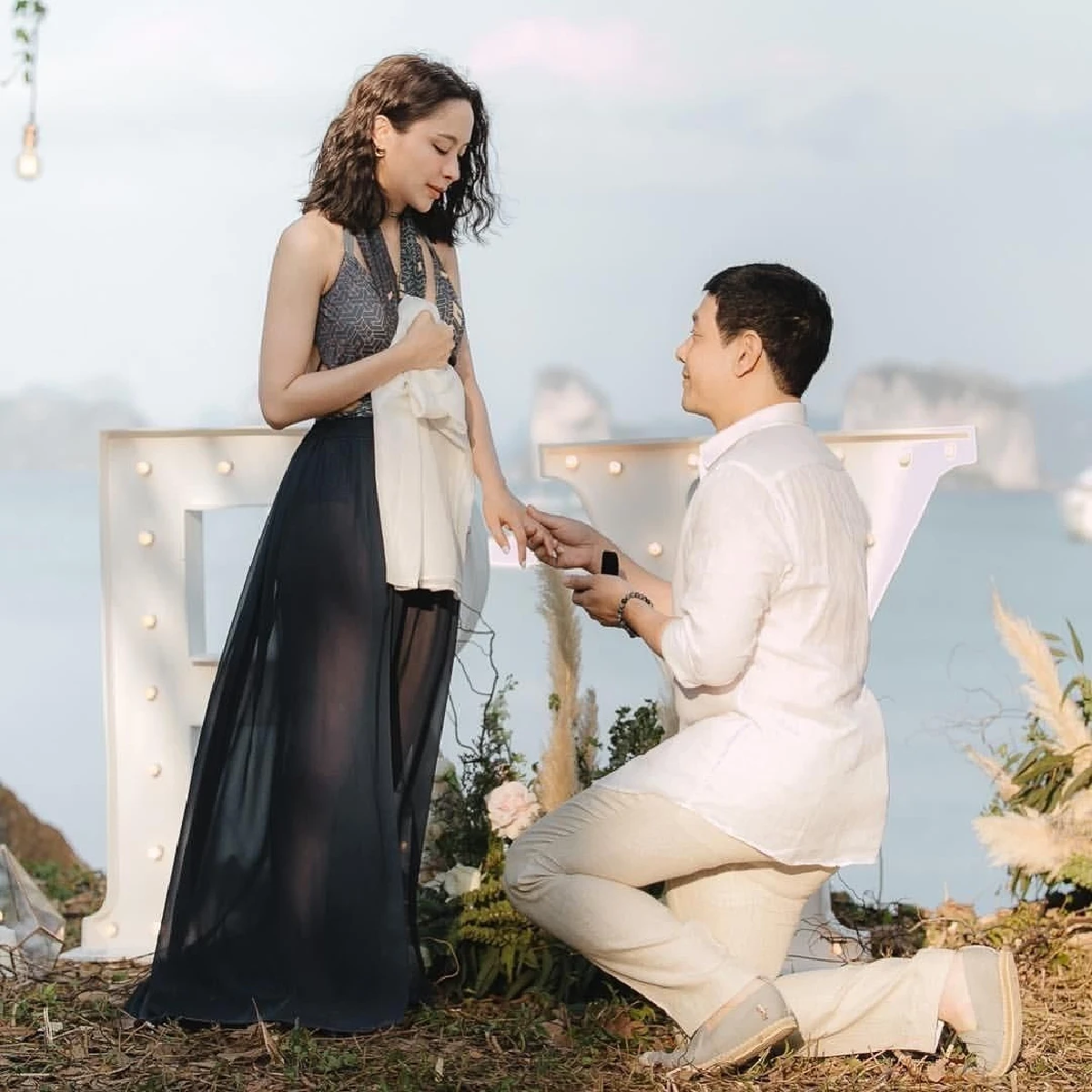 ใกล้แต่งยิ่งหวาน! น้ำชา ชีรณัฐ ยิ้มแก้มปริ ดร.วาว ยกเค้กเซอร์ไพรส์วันเกิดอบอุ่น