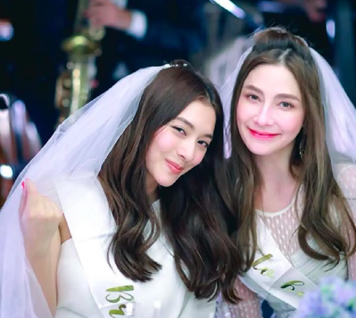 "มิว-ไอซ์-นาตาลี" แท็คทีมจัดล่องเรือปาร์ตี้สละโสด เตรียมตัวเข้าคิวเป็นเจ้าสาว