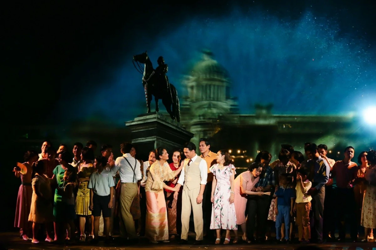 รีวิว สี่แผ่นดิน THE LEGEND MUSICAL : มิติใหม่ของละครเวที โปรดักชั่นยิ่งใหญ่ตื่นตาริมแม่น้ำเจ้าพระยา