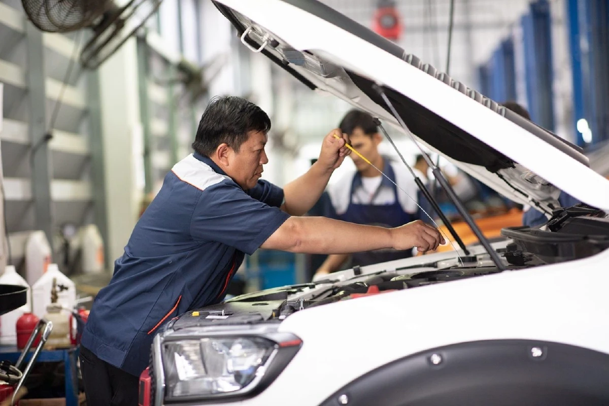 ฟอร์ดเสริมความรู้ช่าง ส่งทีมโรงงานเรียนรู้การทำงานจริงในศูนย์บริการคุณภาพมาตรฐานระดับโลก