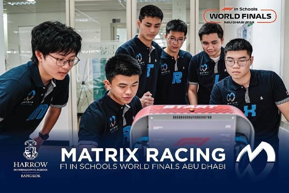 "ปู"ปลื้มใจ "น้องไปป์"นำทีมคว้ารางวัลแข่งรถจำลองเยาวชนโลก