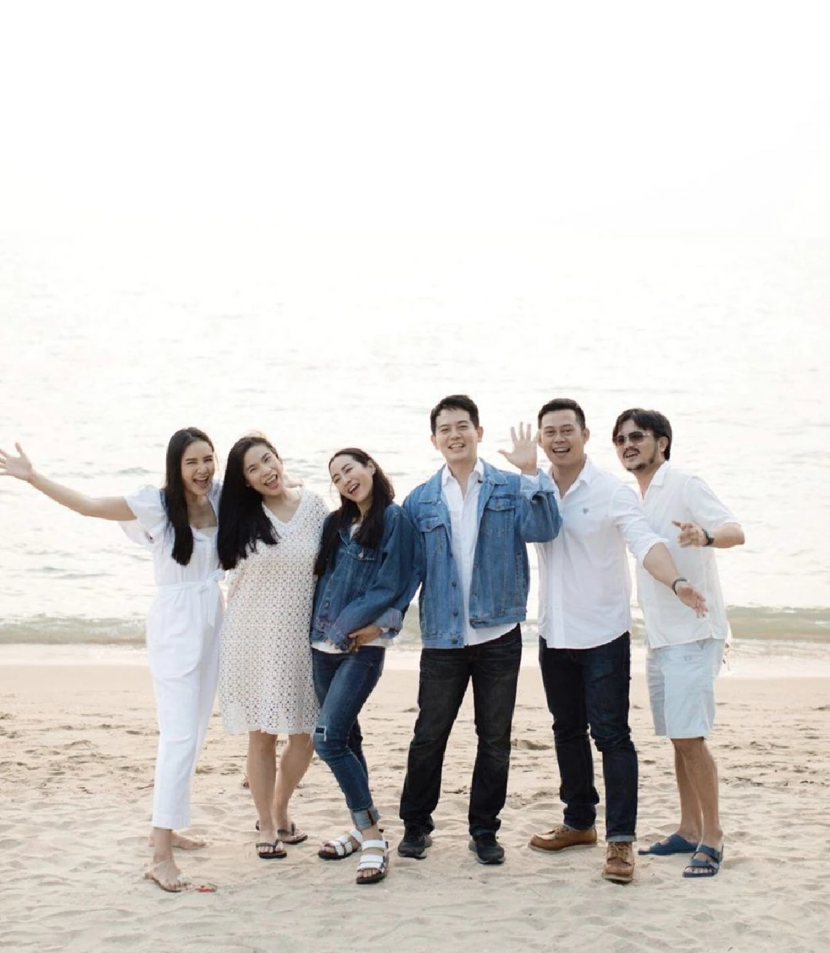 "วีเจจ๋า” เตรียมสละโสด "ตุ๊ ธนานันต์” คุกเข่าขอแต่งงานด้วยเพชรเม็ดโต