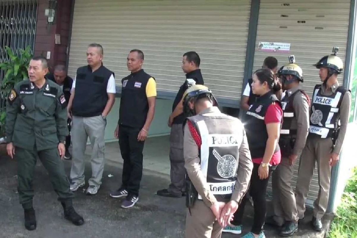 ตร.ขยายผลวิสามัญฯนักค้ายาเสพติดรายใหญ่ เจอแท่นปั๊มยาบ้ากลางเมืองทุ่งสง