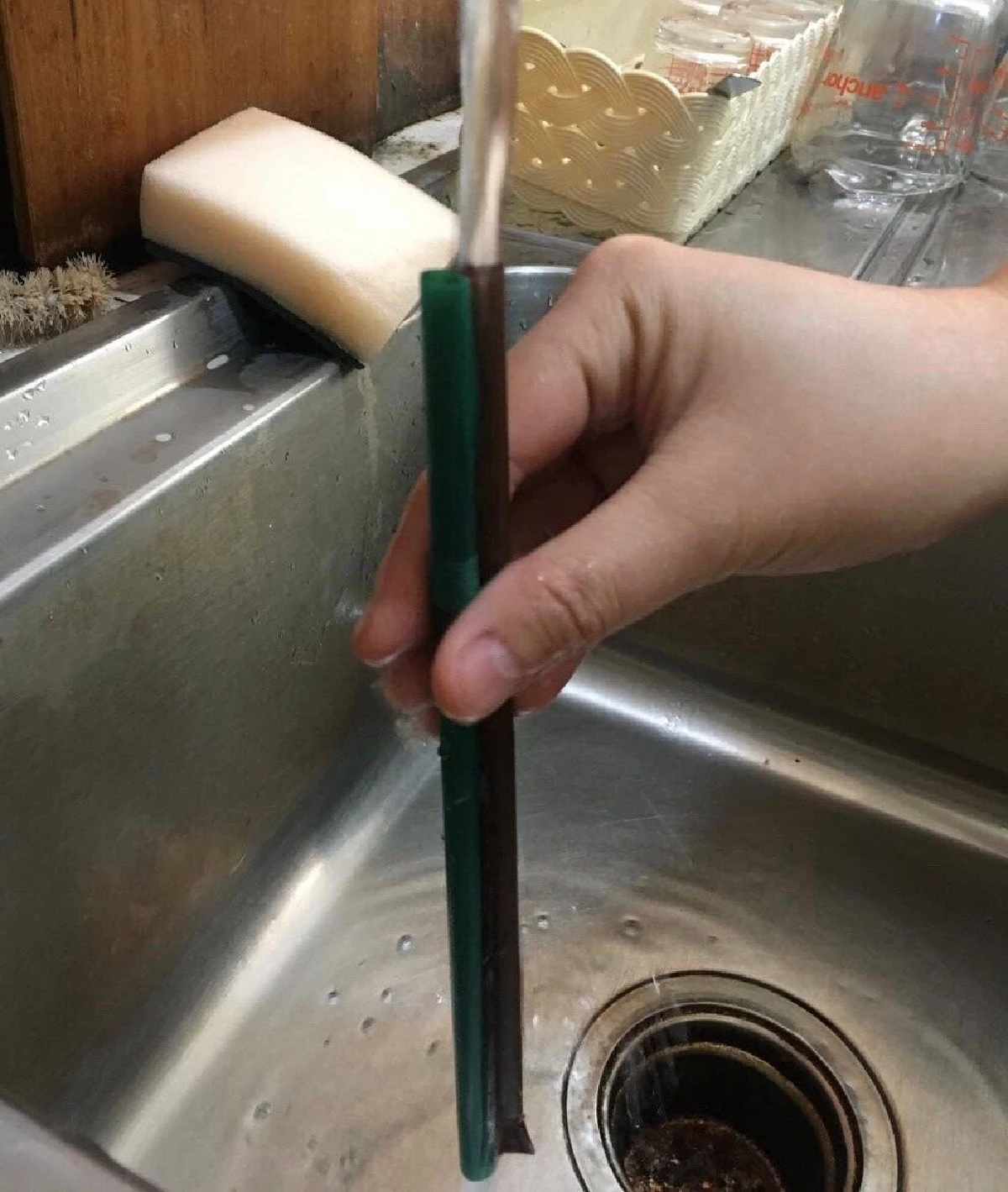 ร้านกาแฟดังม.พะเยาผุดหมอนหลอดรีไซเคิลช่วยผู้ป่วยติดเตียง-คนยากไร้