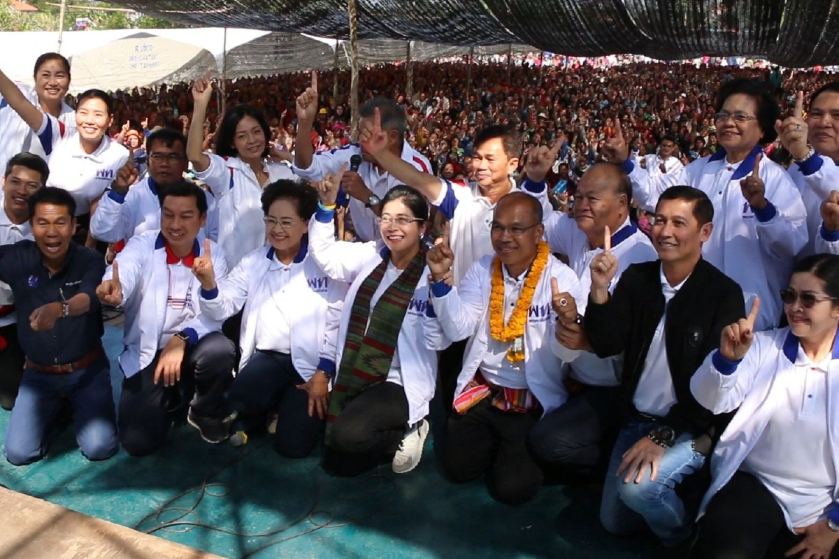 เพื่อไทยขนแกนนำ-สส.อีสาน-เหนือช่วยผู้สมัครหาเสียงขอนแก่น เพื่อไทยขนแกนนำ-สส.อีสาน-เหนือช่วยผู้สมัครหาเสียงขอนแก่น