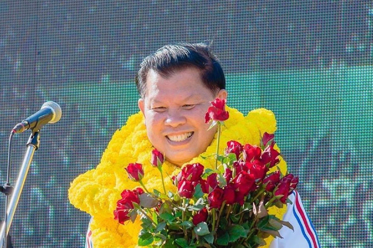 "ไวพจน์"ยันทำหน้าที่ถึง 15 ม.ค.ปีหน้าแม้ศาลจะออกหมายจับ "ไวพจน์"ยันทำหน้าที่ถึง 15 ม.ค.ปีหน้าแม้ศาลจะออกหมายจับ