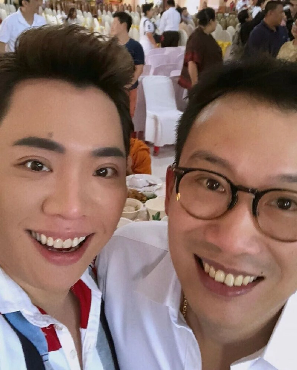 “มดดำ” อวยพรวันเกิดเพื่อนซี้ "โอ๊ค พานทองแท้” มีเงินล้านแรกในชีวิต เพราะเพื่อนคนนี้ !