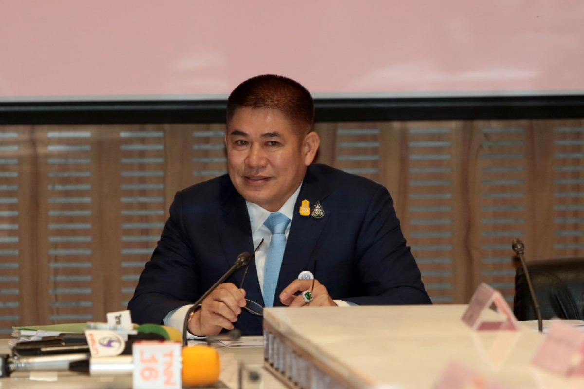 "ธรรมนัส"ปัดไม่รู้เรื่องล๊อบบี้ ส.ส.ฝ่ายค้าน แจกผลตอบแทน8หลัก "ธรรมนัส"ปัดไม่รู้เรื่องล๊อบบี้ ส.ส.ฝ่ายค้าน แจกผลตอบแทน8หลัก