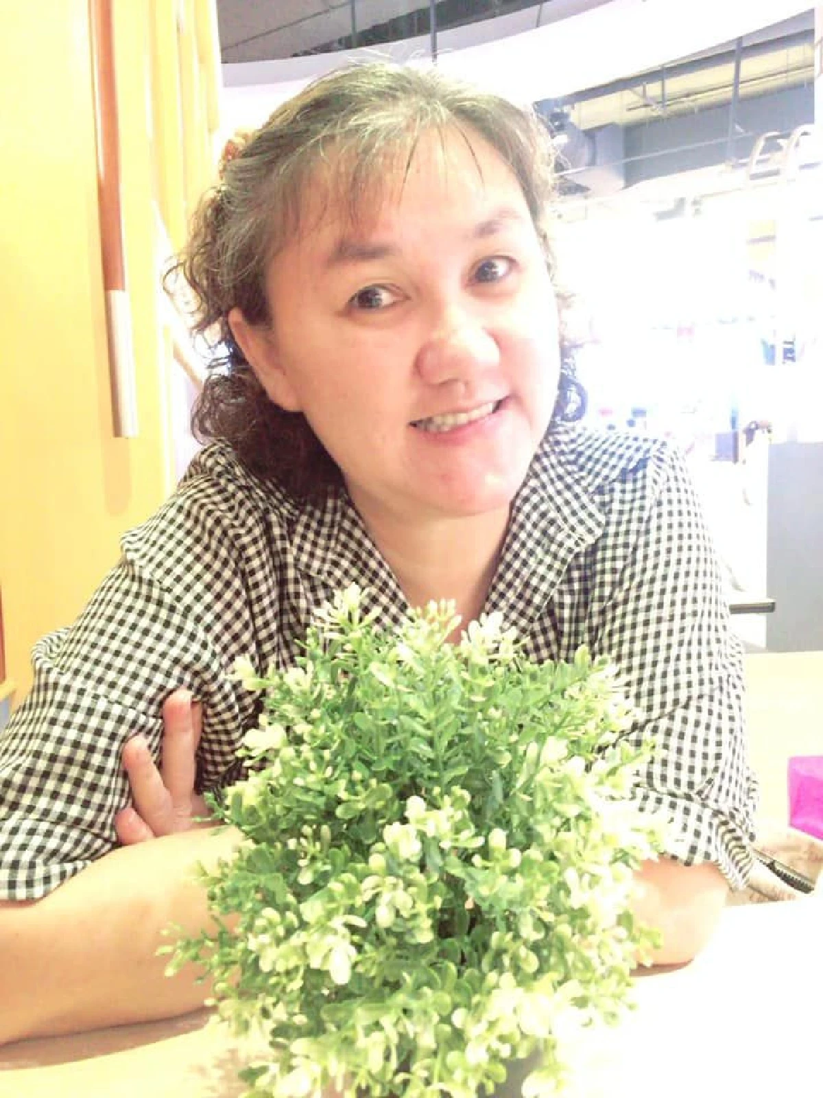 ‘ป้ากีตาร์’ จากแม่บ้านเสียหมา สู่ ‘นักแคสเกม’ ขวัญใจเด็ก