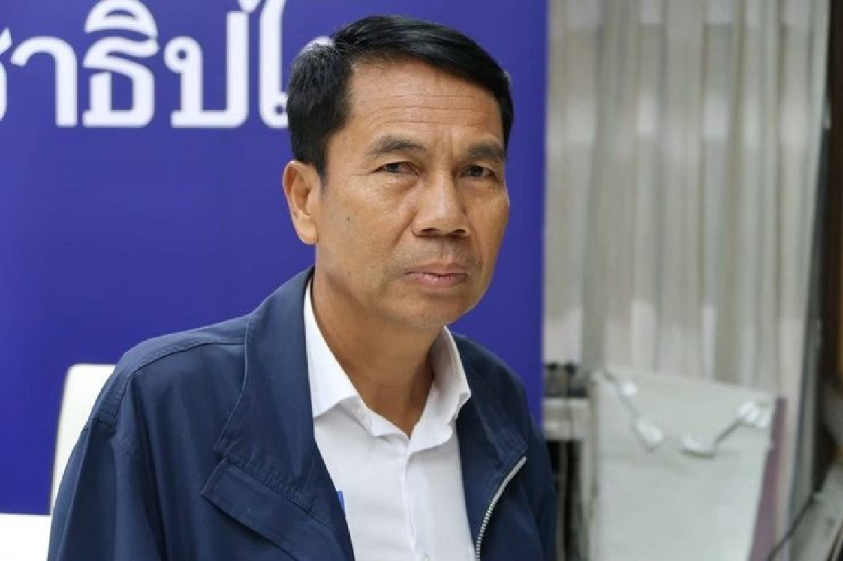 "สุทิน" แจง ฝ่ายค้านวอล์คเอ้าท์ควบคุมรบ.เหลิงอำนาจ แพ้แล้วไม่ยอมรับ "สุทิน" แจง ฝ่ายค้านวอล์คเอ้าท์ควบคุมรบ.เหลิงอำนาจ แพ้แล้วไม่ยอมรับ