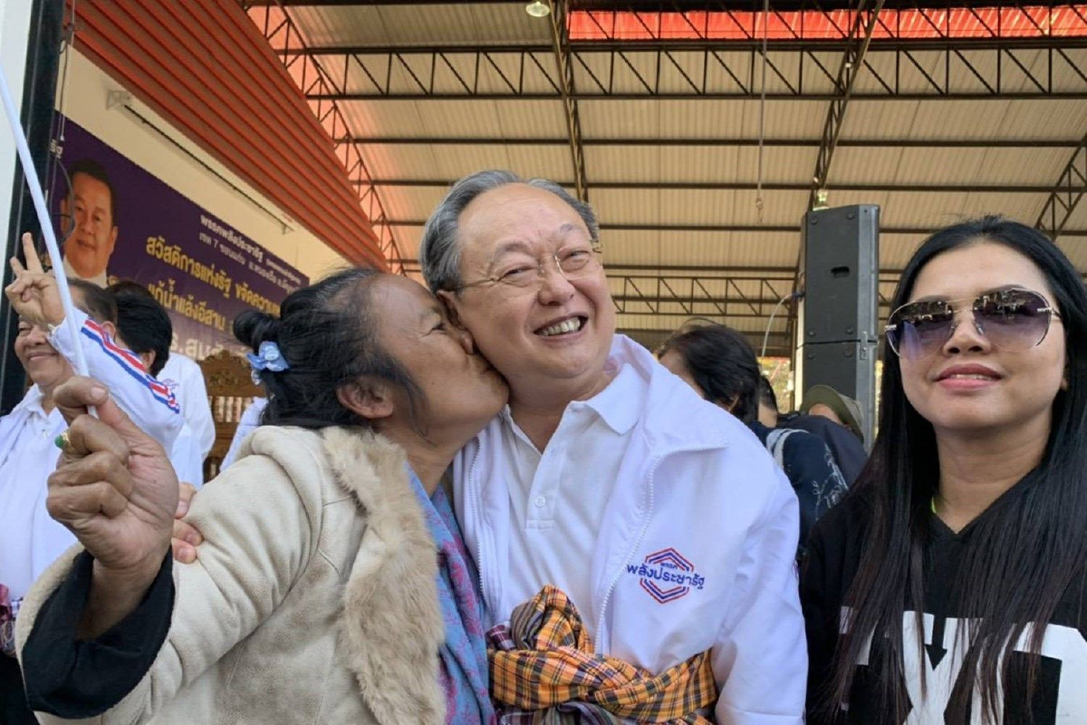 "สนธิรัตน์"ขอคะแนนคนมัญจาคีรีเลือกผู้สมัครพปชร.หนุนรัฐทำงานต่อเนื่อง "สนธิรัตน์"ขอคะแนนคนมัญจาคีรีเลือกผู้สมัครพปชร.หนุนรัฐทำงานต่อเนื่อง