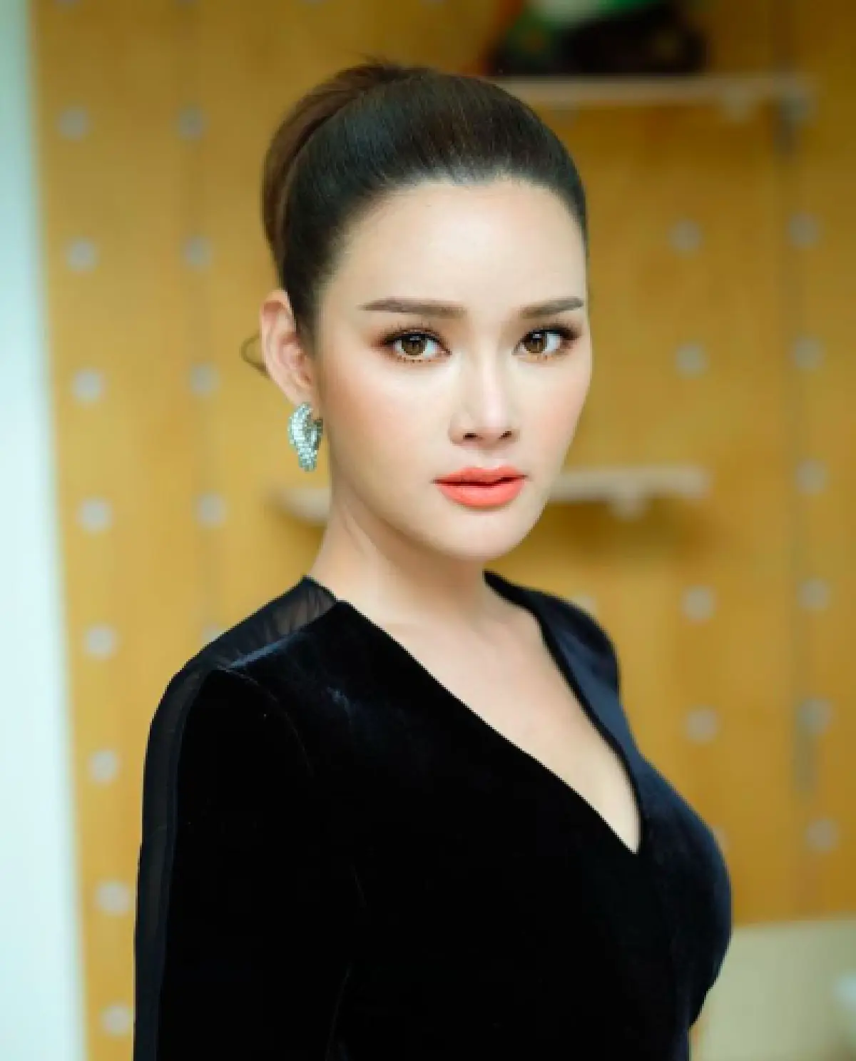 ไม่ชอบก็ไม่ต้องดู! "หญิง รฐา” ตอกกลับนิ่มๆ หลังโดนแขวะลงรูปเที่ยวอยู่ได้