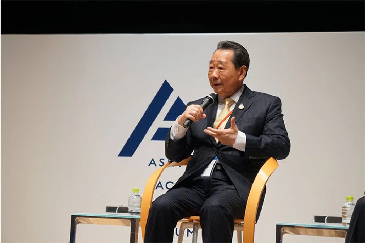ผู้ว่าการ JBIC  และ ประธานอาวุโส เครือซีพี ขึ้นเวที ASIA PACIFIC INITIATIVE FORUM (APIF) ที่เมืองโยโกฮาม่า ประเทศญี่ปุ่น ร่วมแลกเปลี่ยนวิสัยทัศน์ด้านเศรษฐกิจ