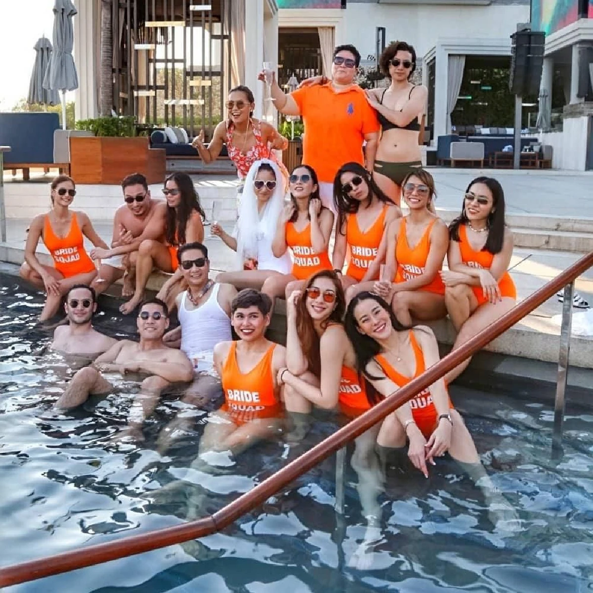 "นก ศิขรินธาร” จัดปาร์ตี้สละโสดสุดมันส์ ขนแก๊งเพื่อนปล่อยพลังกันที่บาหลี