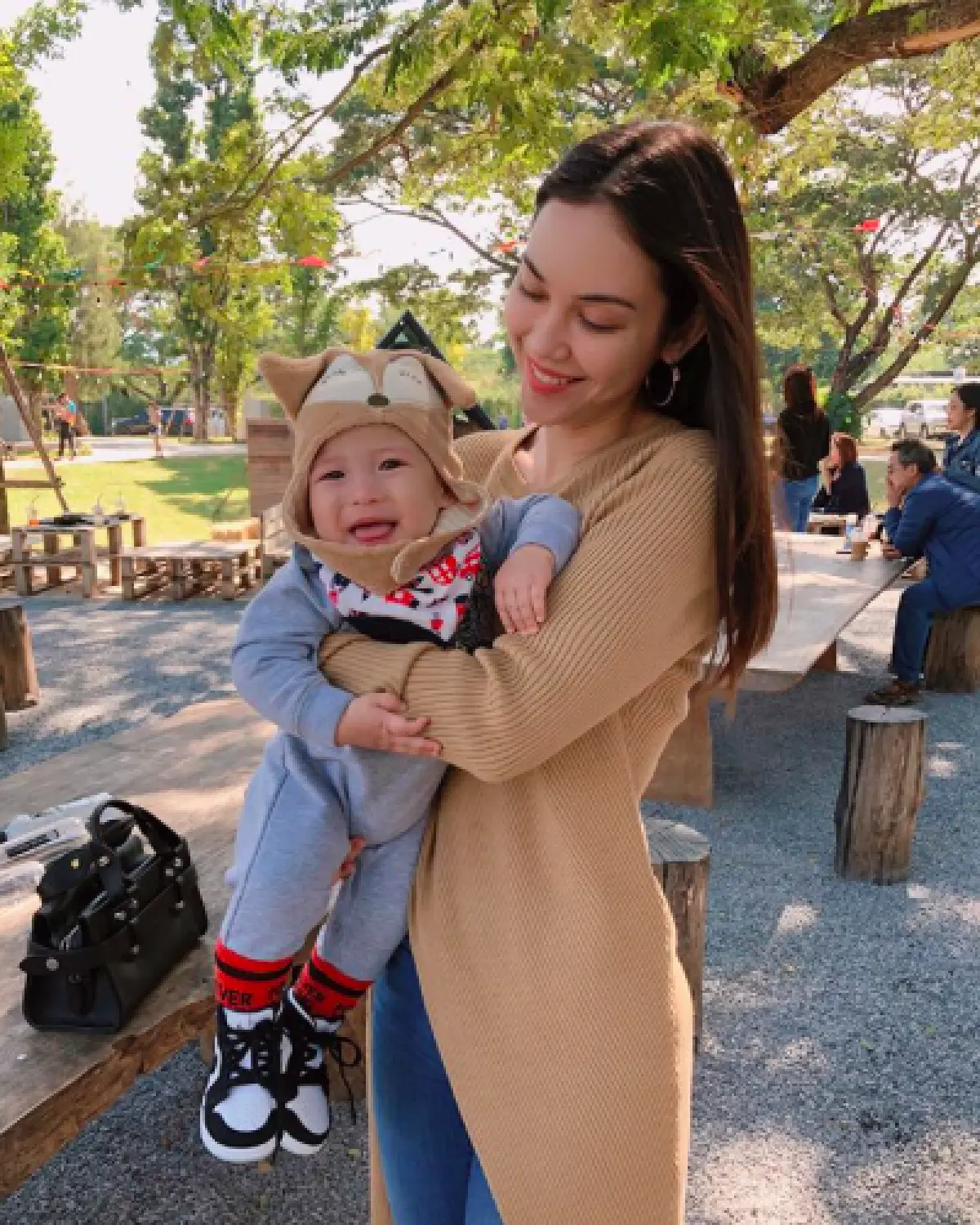 “แมท” ทำหน้าที่เจ้าบ้านที่ดี! พา “มีก้า-มีญ่า” เที่ยวสวนสัตว์โบนันซ่า