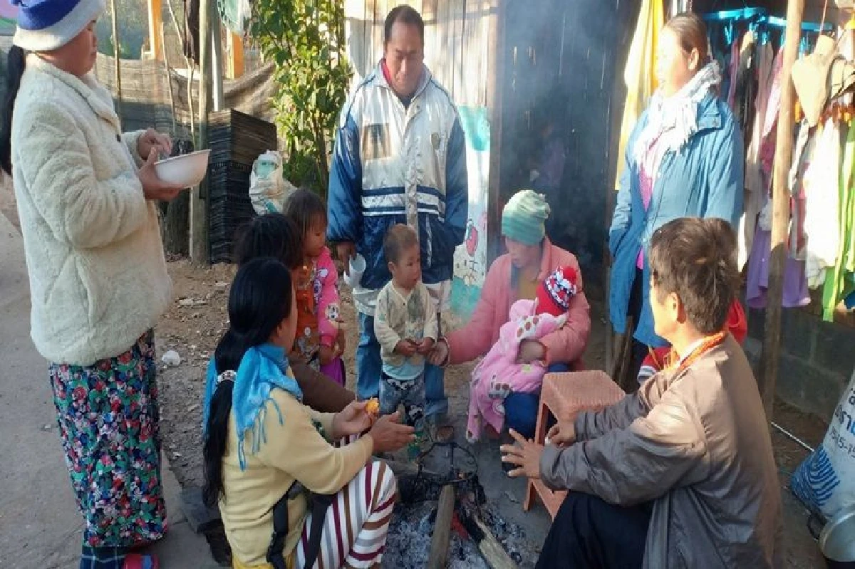 ภูหินร่องกล้าหนาว 2 องศา เกิดแม่คะนิ้งวันที่ 2