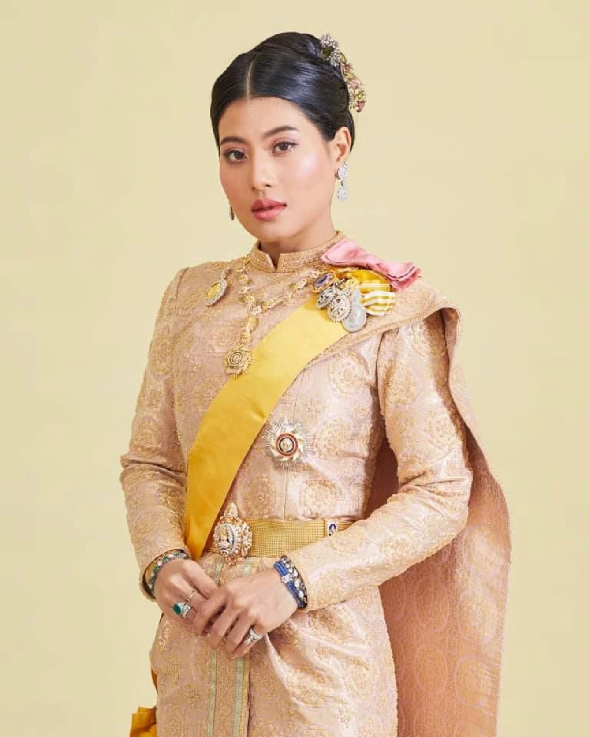 ฉลองพระองค์ "เจ้าฟ้าสิริวัณณวรีฯ" ที่ทรงใช้ร่วมขบวนเสด็จฯพยุหยาตราชลมารค