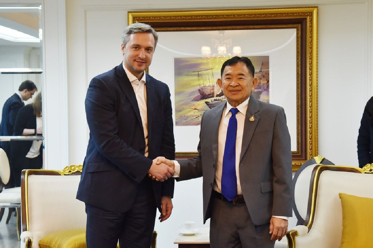 'พาณิชย์' กระชับสัมพันธ์การค้าไทย-รัสเซีย ดันมูลค่าการค้าสองฝ่ายสู่ 10,000 ล้านเหรียญสหรัฐ ในปี 63 'พาณิชย์' กระชับสัมพันธ์การค้าไทย-รัสเซีย ดันมูลค่าการค้าสองฝ่ายสู่ 10,000 ล้านเหรียญสหรัฐ ในปี 63