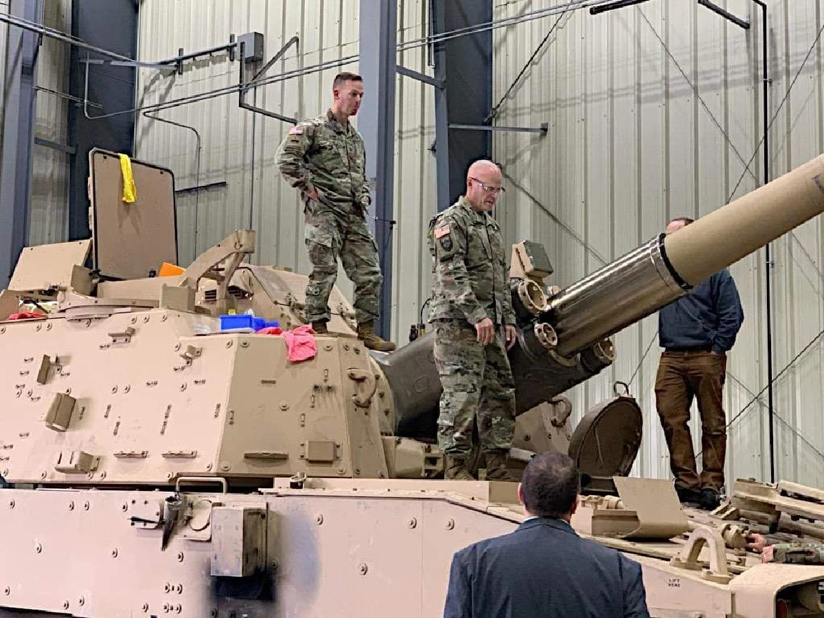 เผยภาพลับซูเปอร์ปืนใหญ่ของสหรัฐเตรียมพัฒนาให้ยิงไกล100กม.