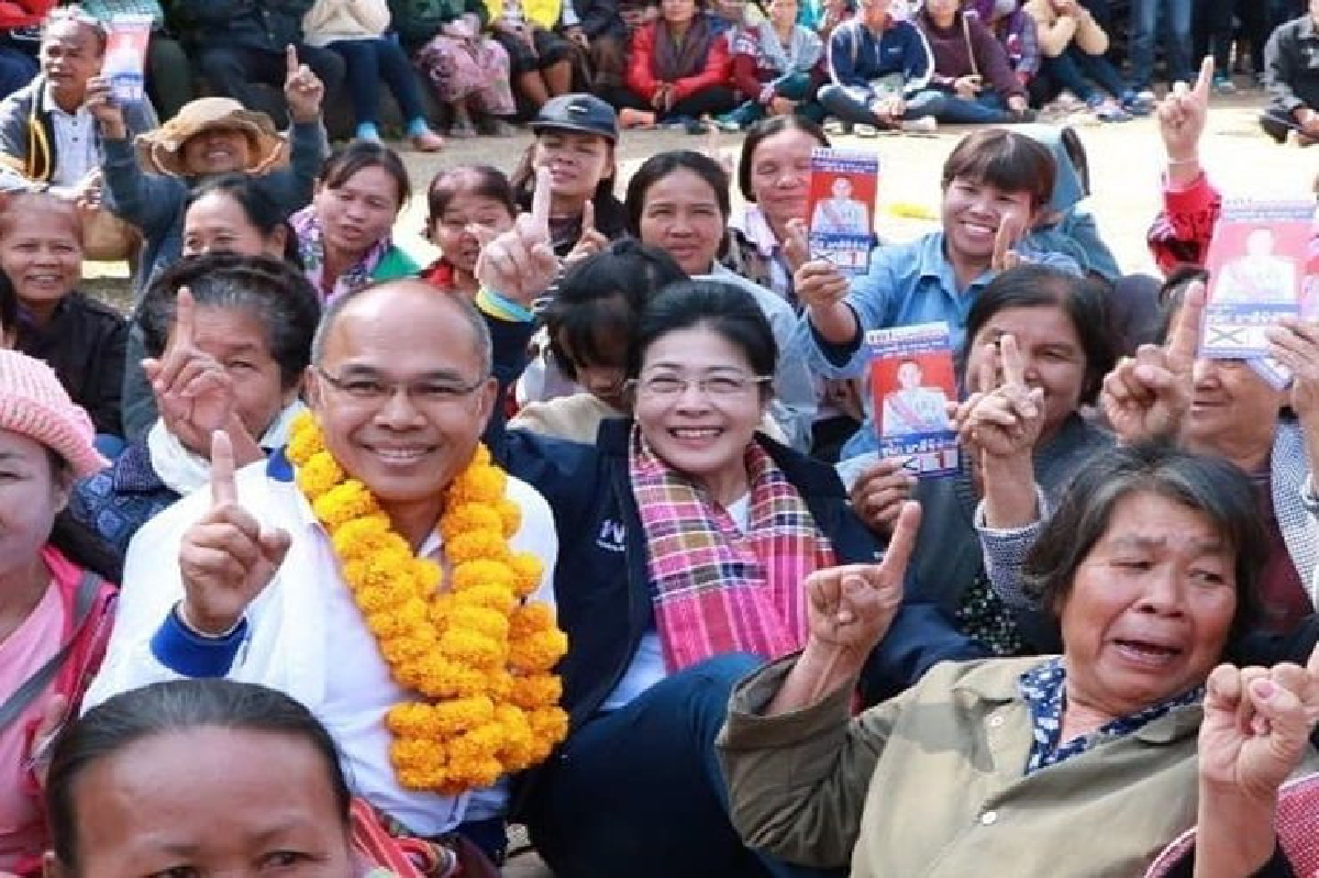 "สุดารัตน์"ชวนชาวขอนแก่น #กาไล่ลุง เลือก "ธนิก" เพื่อไทยให้ถล่มทลาย "สุดารัตน์"ชวนชาวขอนแก่น #กาไล่ลุง เลือก "ธนิก" เพื่อไทยให้ถล่มทลาย