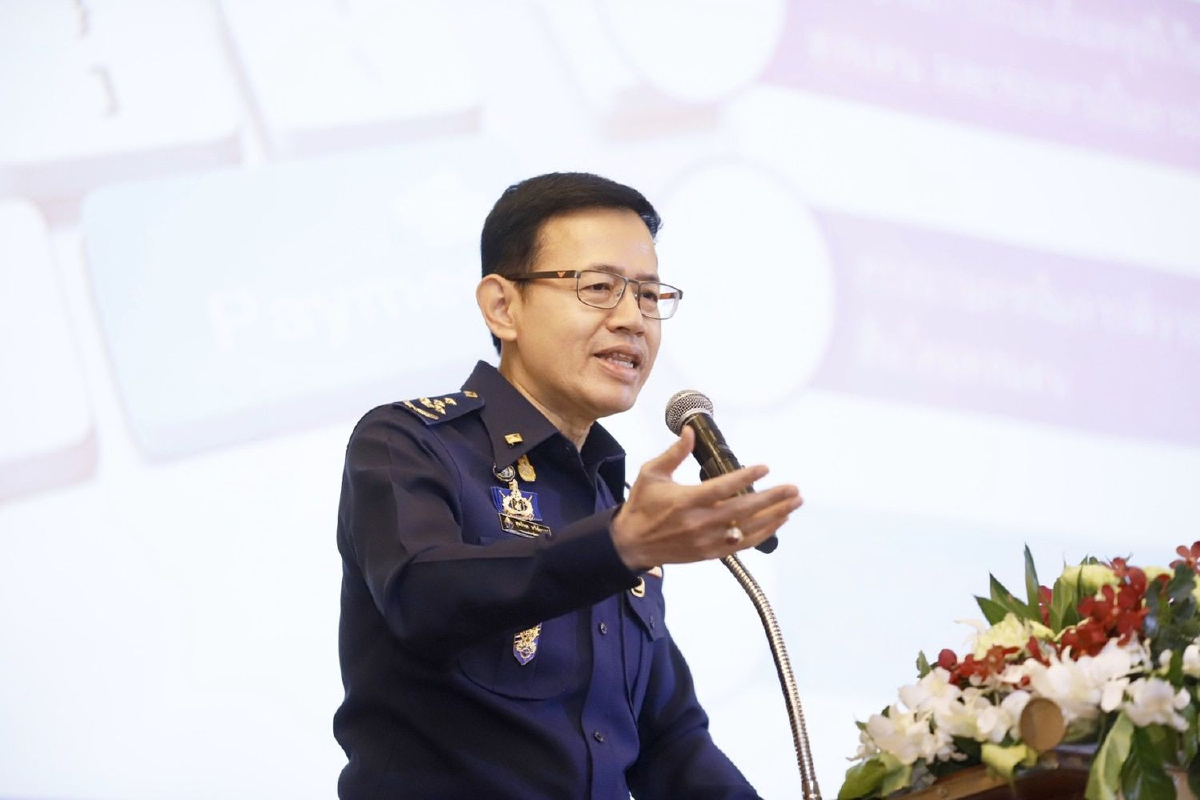 คปภ. เตือนธุรกิจประกันรับมือกฎหมายใหม่ คปภ. เตือนธุรกิจประกันรับมือกฎหมายใหม่