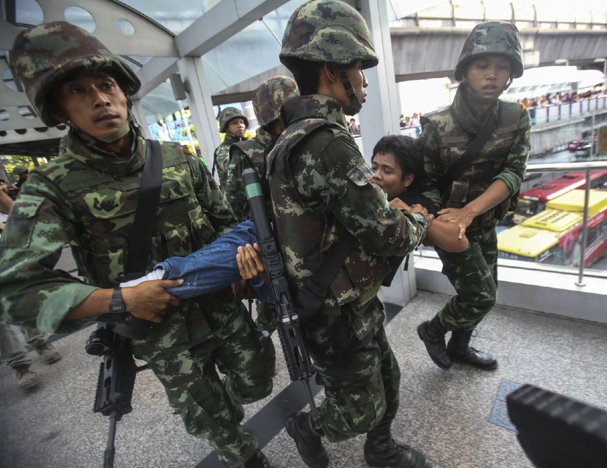 ส่งท้ายทศวรรษที่ 2010 ยุคสมัยแห่งการก่อรัฐประหาร