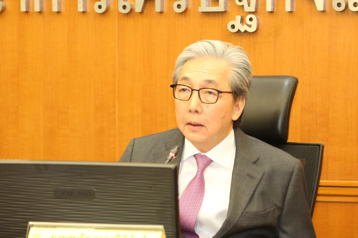 "สมคิด"เมินฝ่ายค้านจ่ออภิปรายไม่ไว้ใจวางใจ "สมคิด"เมินฝ่ายค้านจ่ออภิปรายไม่ไว้ใจวางใจ