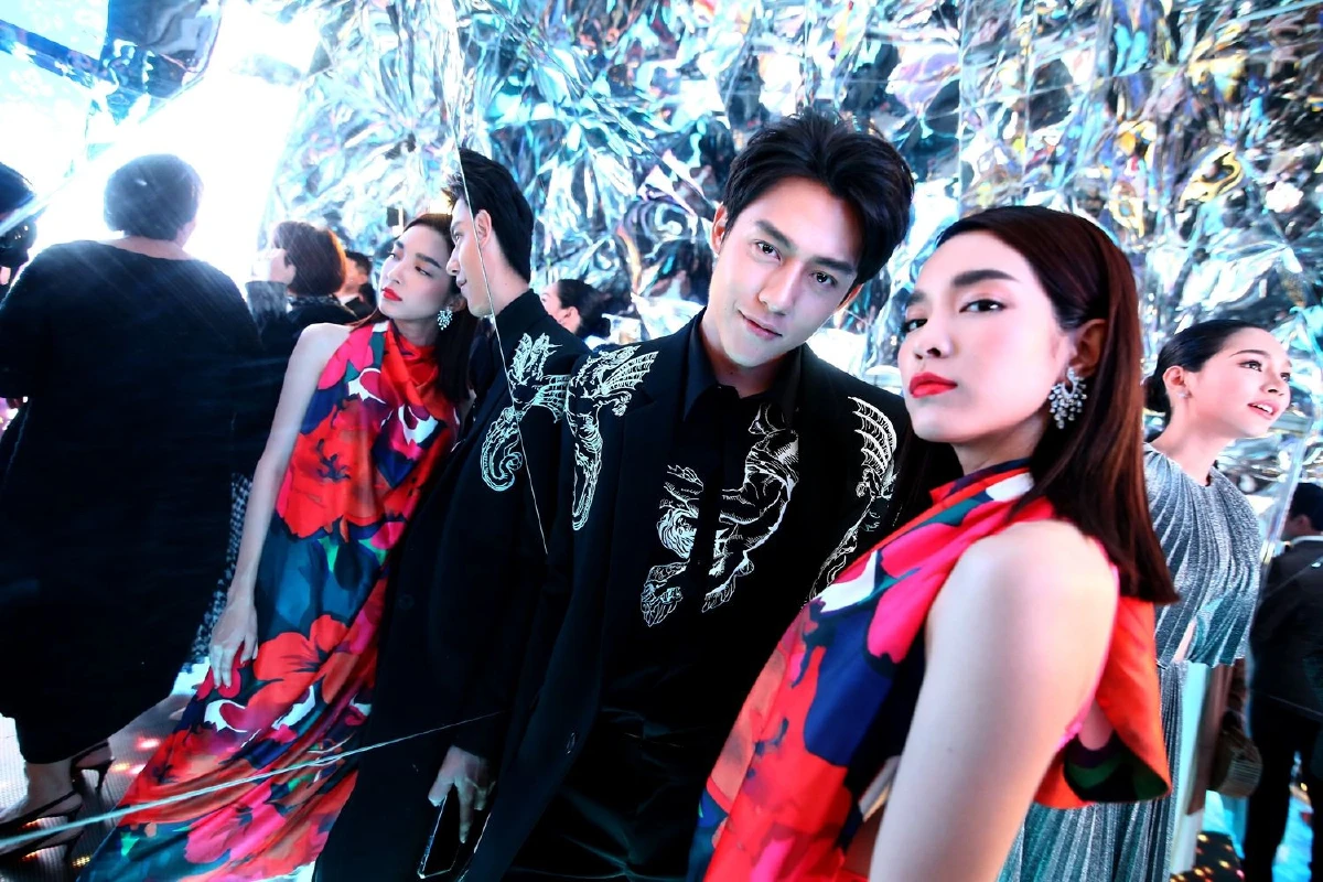 Beautiful Bangkok 2020 ปรากฏการณ์เคาท์ดาวน์สุดล้ำในรูปแบบ Interactive Installation Art