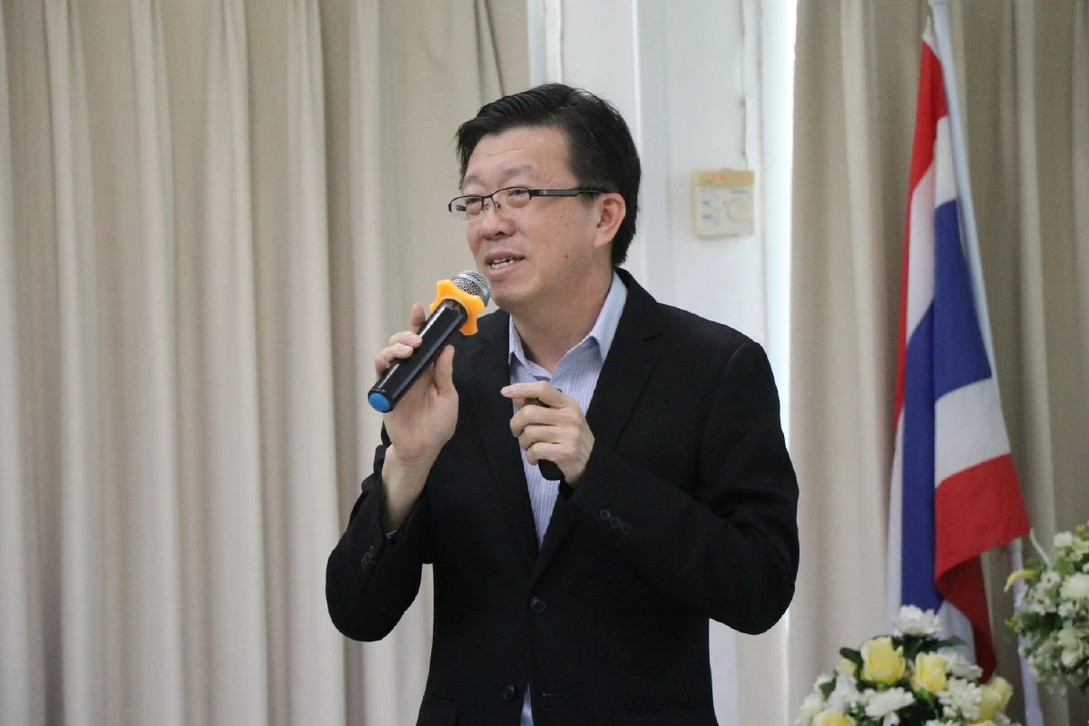 9 วิธีรับมือเมื่อลูกโดนกลั่นแกล้งที่โรงเรียน