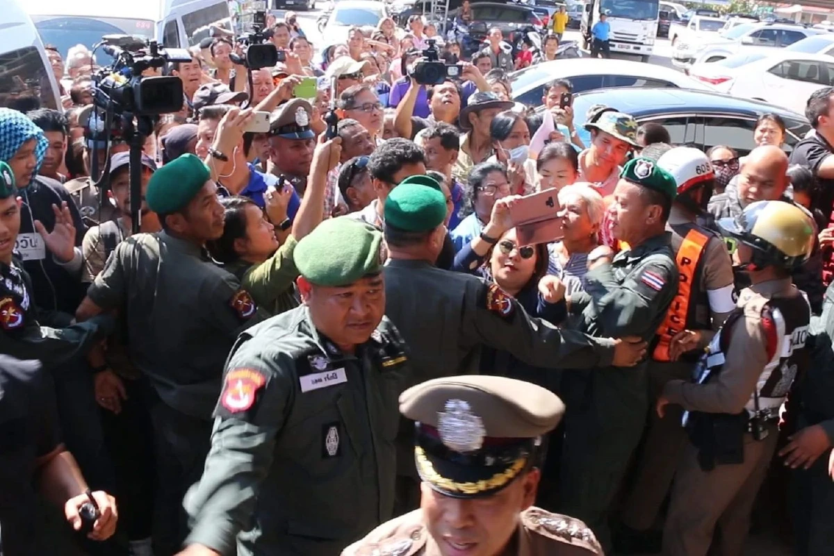 ประมวลภาพตำรวจคุม"สมคิด พุ่มพวง"ชี้จุดหลบหนีหลังฆ่าเหยื่อ