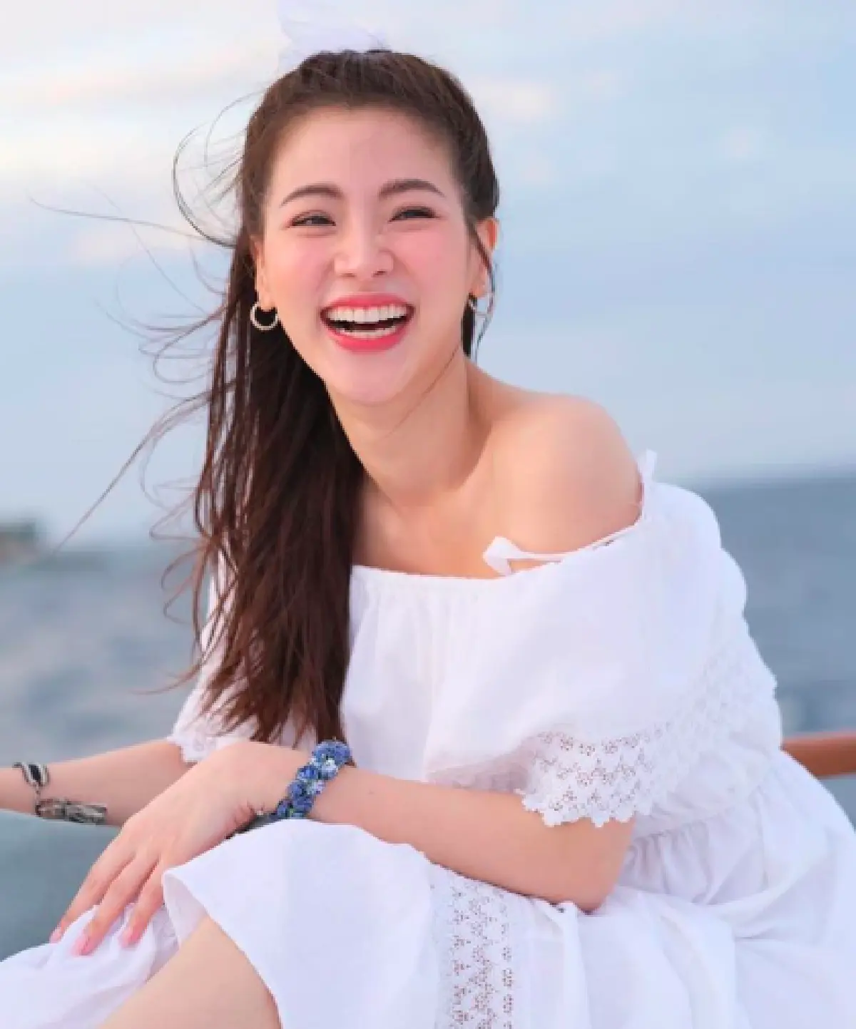 “ใบเฟิร์น พิมพ์ชนก” อวดความสดใส เซ็กซี่เล็กๆ ในทริปมัลดีฟส์